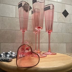 Heart Shaped Champagne Flutes Rose Pink